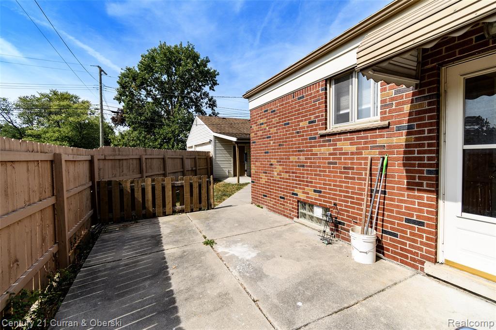 4028 Clippert Street, Dearborn Heights, MI 48125 — Photo 29