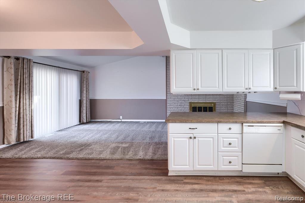 527 Amesbury Drive, Davison, MI 48423 — Photo 17