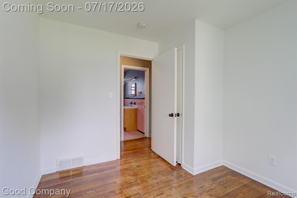 631 Saint Johns Street, Wyandotte, MI 48192 — Photo 18