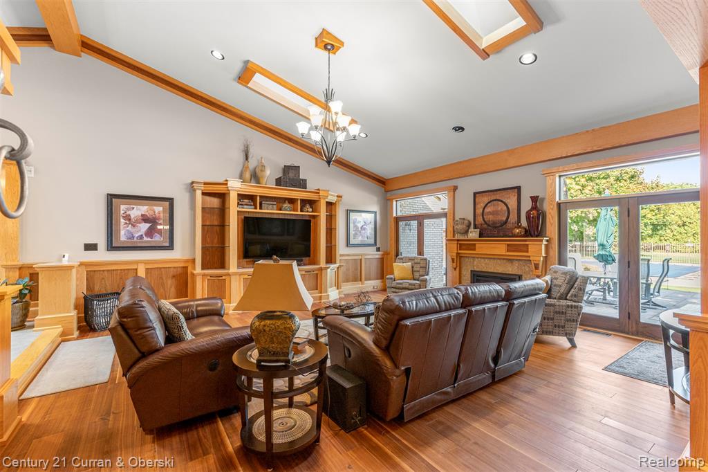 42049 Farm Lane Court, Sterling Heights, MI 48313 — Photo 12