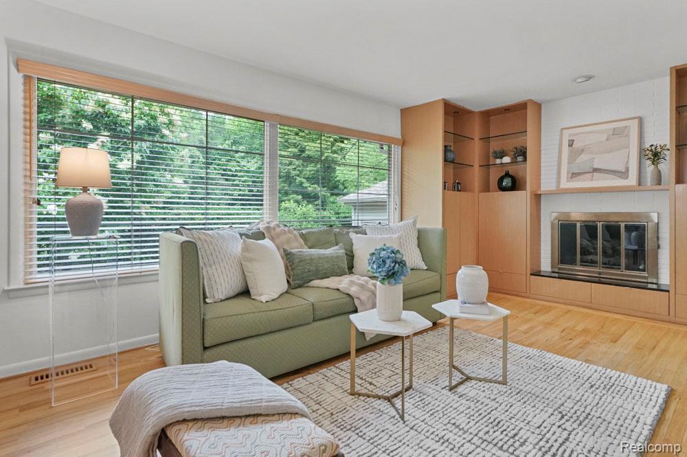 6672 Timber Ridge Drive, Bloomfield Hills, MI 48301 — Photo 8