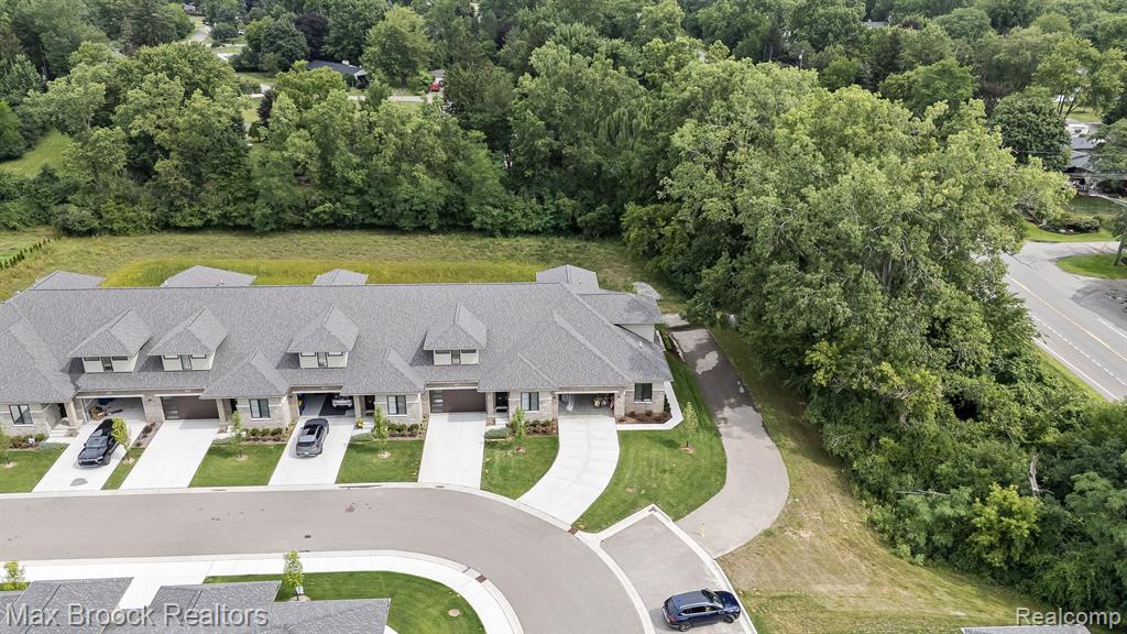 7464 Gramercy Circle, 19, West Bloomfield, MI — Photo 49