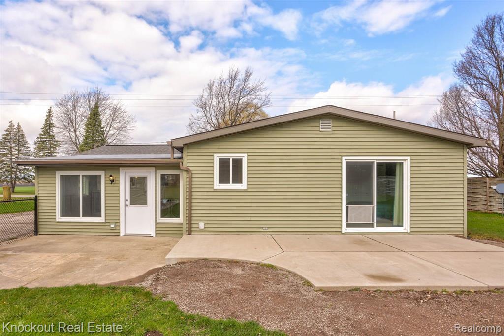 6960 GARFIELD Road, Freeland, MI 48623 — Photo 34