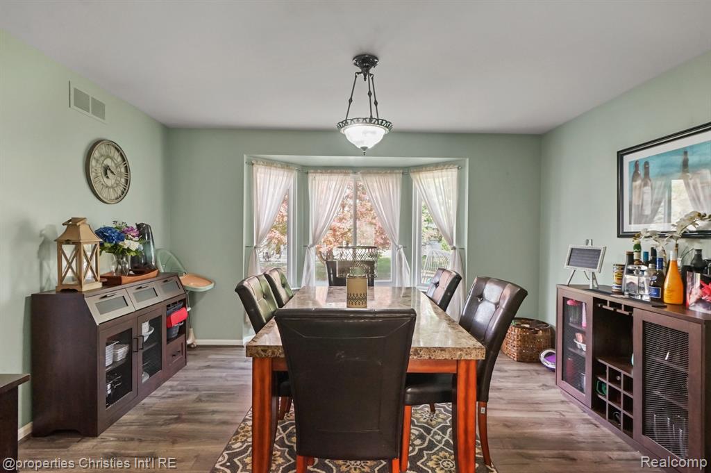 921 River Valley Drive, Lake Orion, MI 48362 — Photo 17