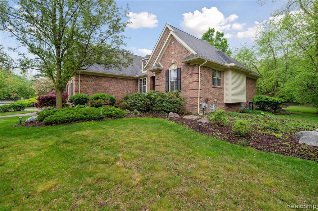 42259 WHITE HART Boulevard, Canton, MI 48188 — Photo 4