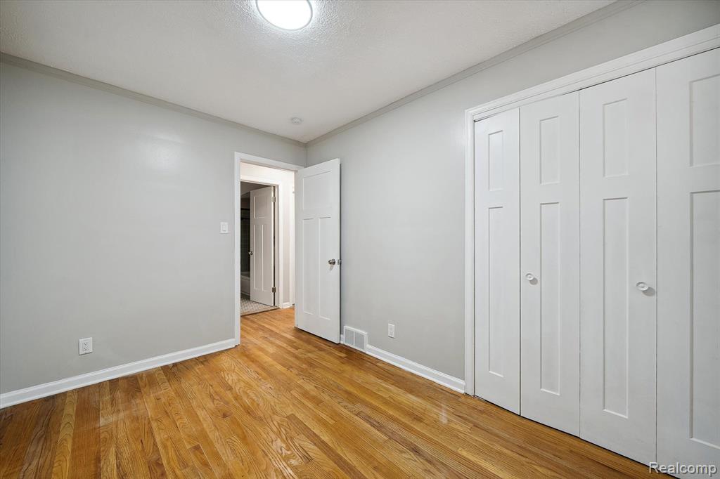 9349 KINLOCH, Redford, MI 48239 — Photo 14