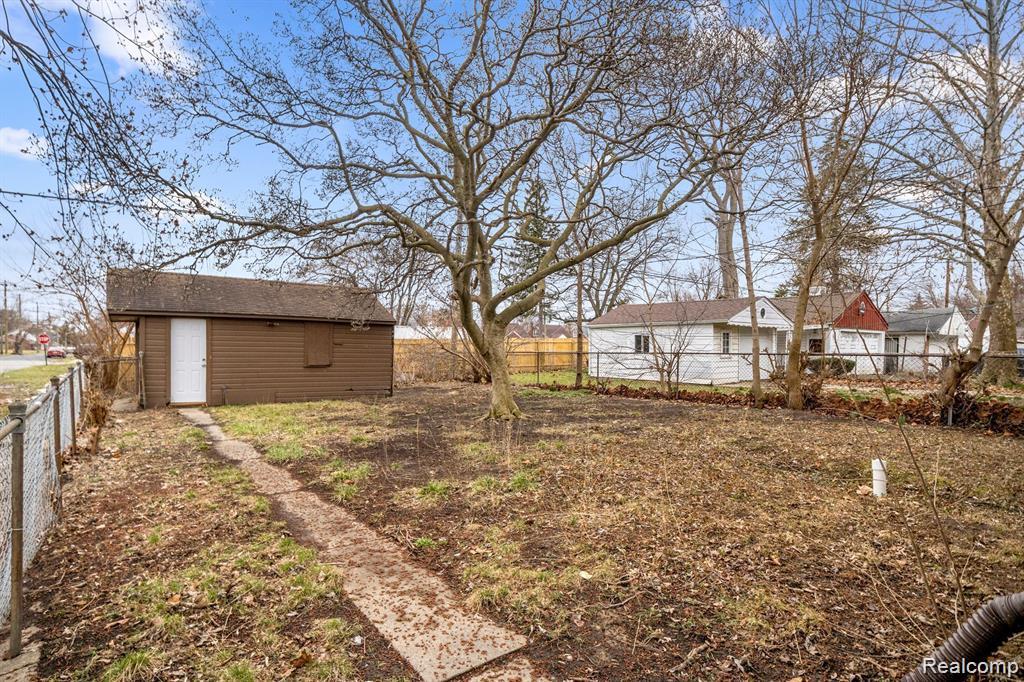 14076 Rossini Drive, Detroit, MI 48205 — Photo 23