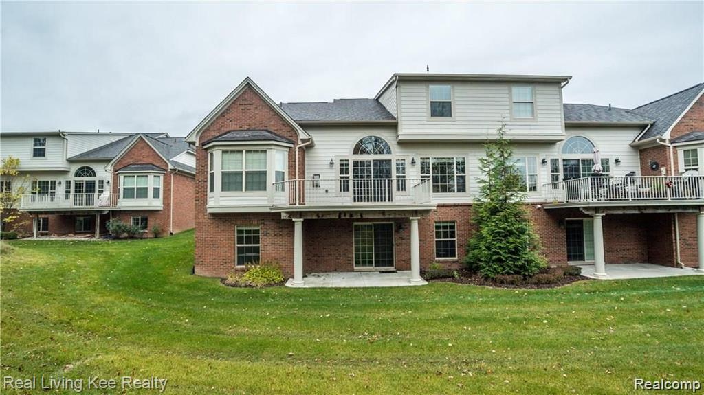 2750 Castlemartin Court, Oakland, MI 48306 — Photo 8