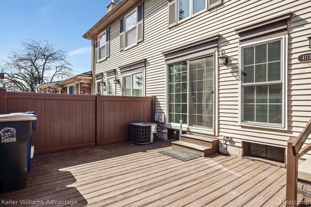 41138 SOUTHWIND Drive, Canton, MI 48188 — Photo 18