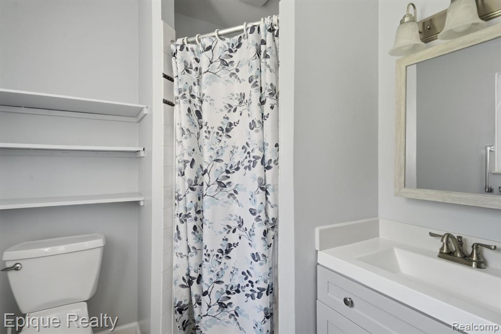 2192 E Wilson Road, Clio, MI 48420 — Photo 17