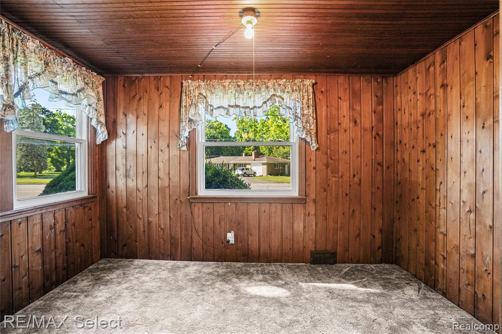 406 E Vienna Street, Clio, MI 48420 — Photo 21