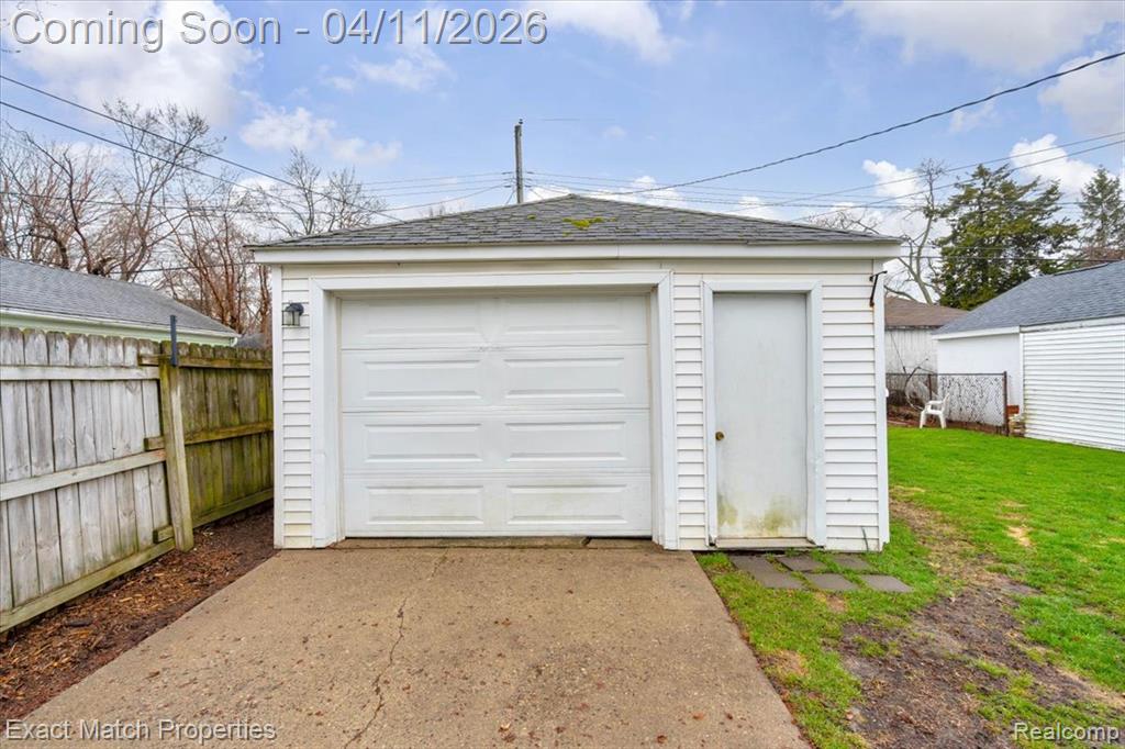 576 Markle Avenue, Pontiac, MI 48340 — Photo 36