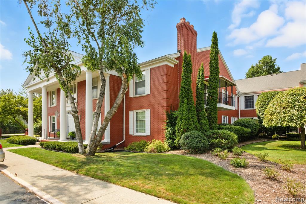 19710 W 13 Mile Road, 211, Beverly Hills, MI 48025 — Photo 46
