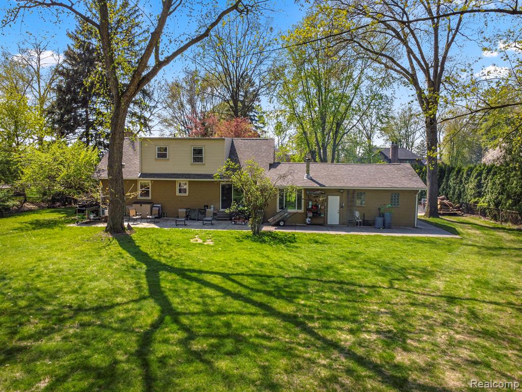 214 N Evangeline Street, Dearborn Heights, MI 48127 — Photo 18