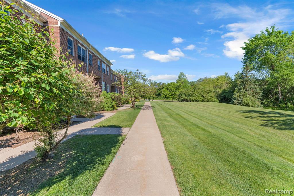 1854 Lindsay Lane, Ann Arbor, MI 48104 — Photo 11