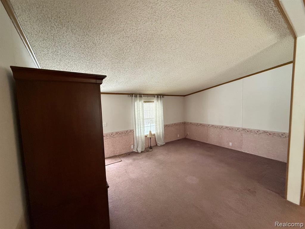 11359 Lake Drive, Fenton, MI 48430 — Photo 6