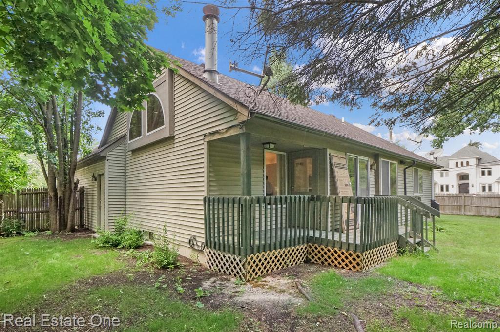 6770 John R Road, Troy, MI 48085 — Photo 23