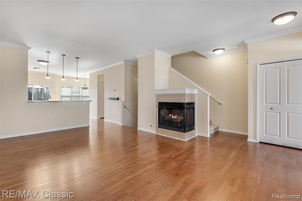 8114 Heron Hills Drive, Walled Lake, MI 48390 — Photo 3