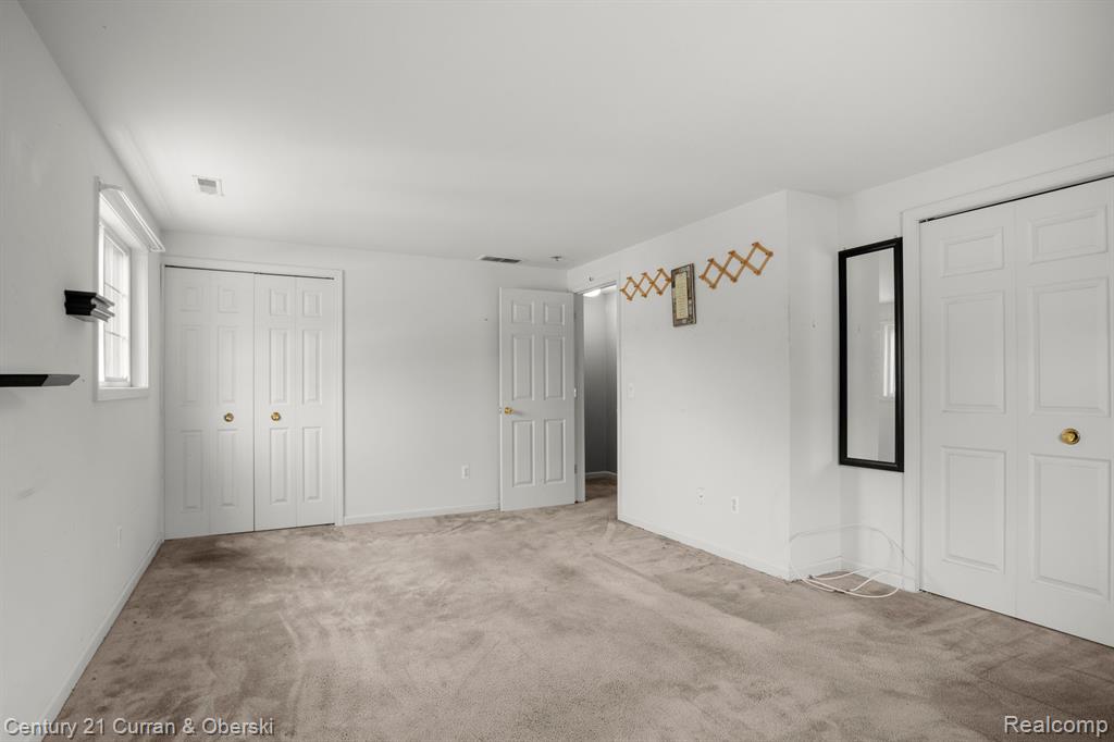 16201 TERRACE VILLAGE Drive, Taylor, MI 48180 — Photo 24