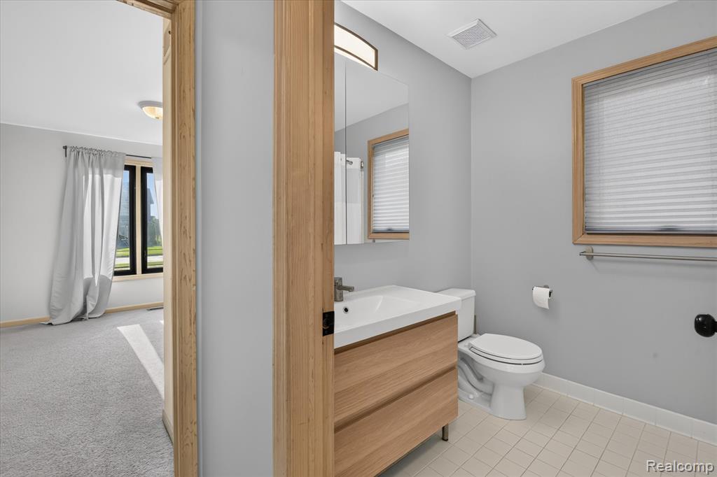 53293 Spurry Lane, New Baltimore, MI — Photo 36
