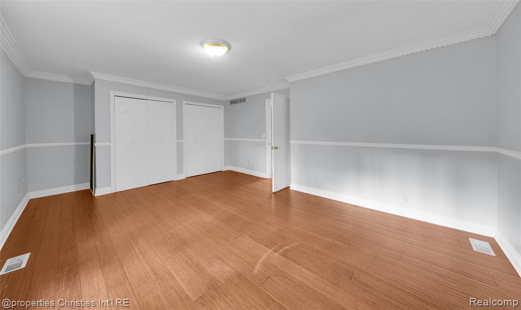6663 Bloomfield Lane, West Bloomfield, MI — Photo 37