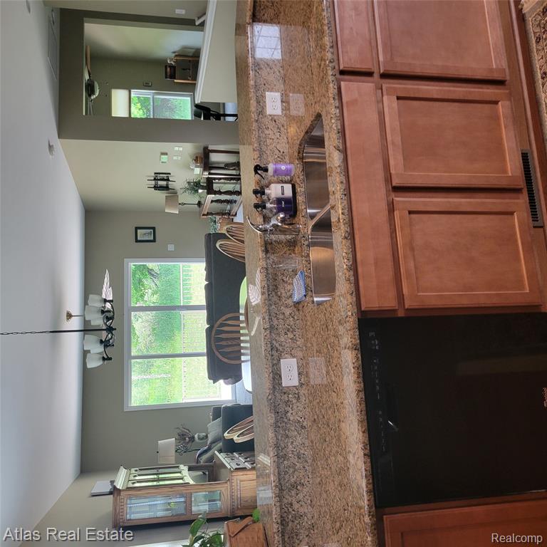 9100 N Pine Valley Drive, Grand Blanc, MI 48439 — Photo 5