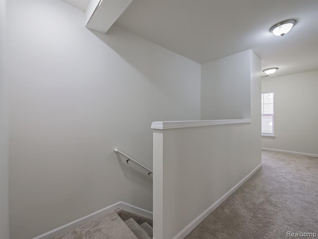 245 WRIGHT Street, Wixom, MI — Photo 14