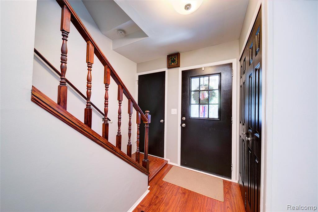 5646 New Meadow Drive, Ypsilanti, MI 48197 — Photo 5