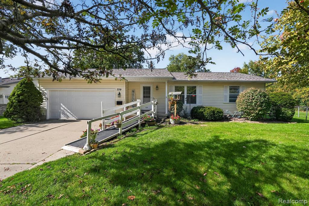 739 Surfwood Lane, Davison, MI 48423