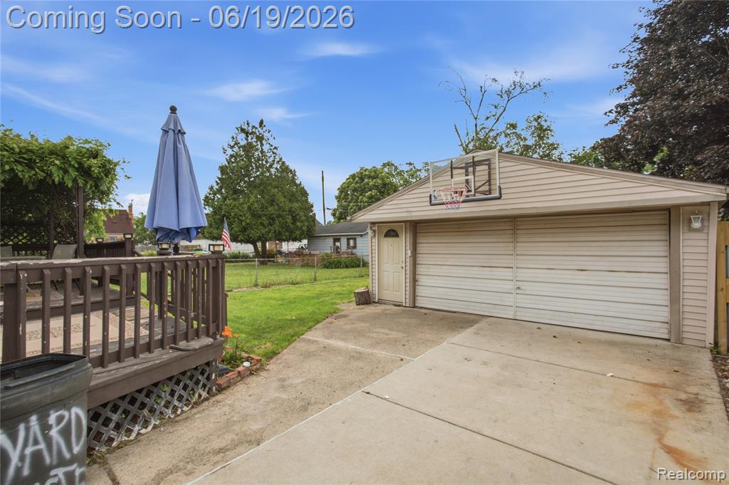 529 Champaign Road, Lincoln Park, MI 48146 — Photo 19