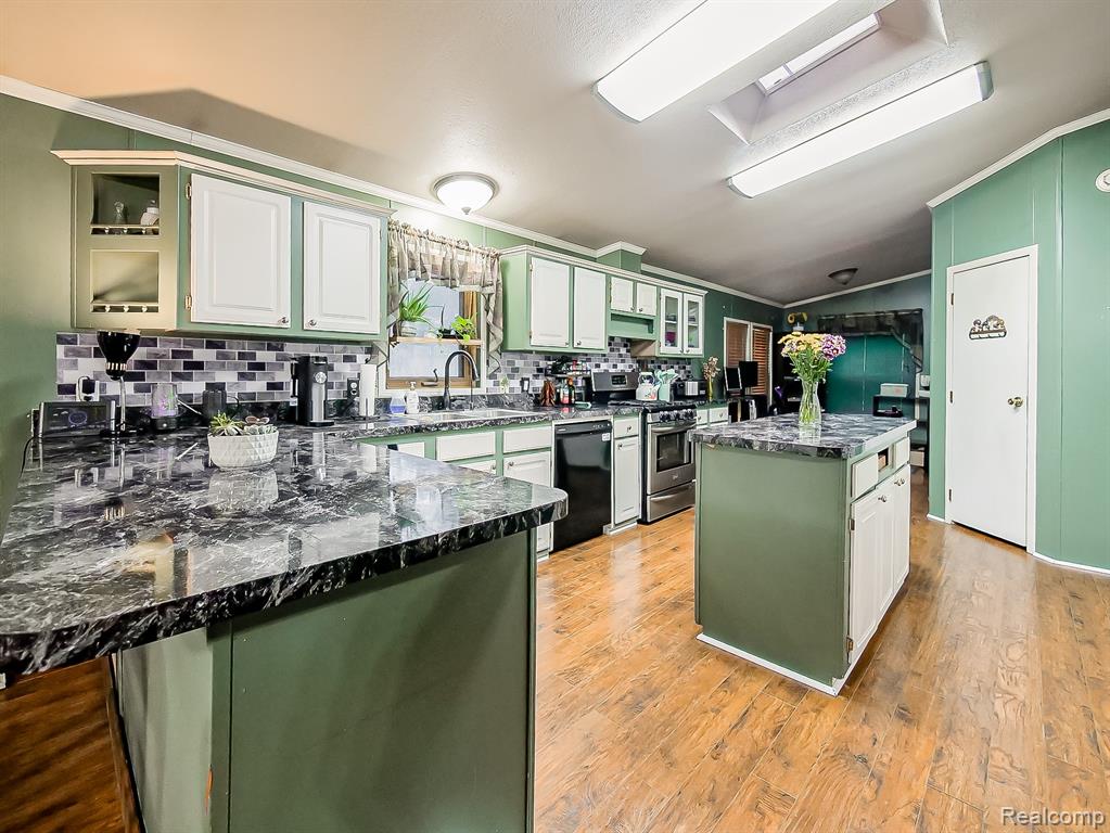 2015 Plum Street, Clarkston, MI 48348 — Photo 25