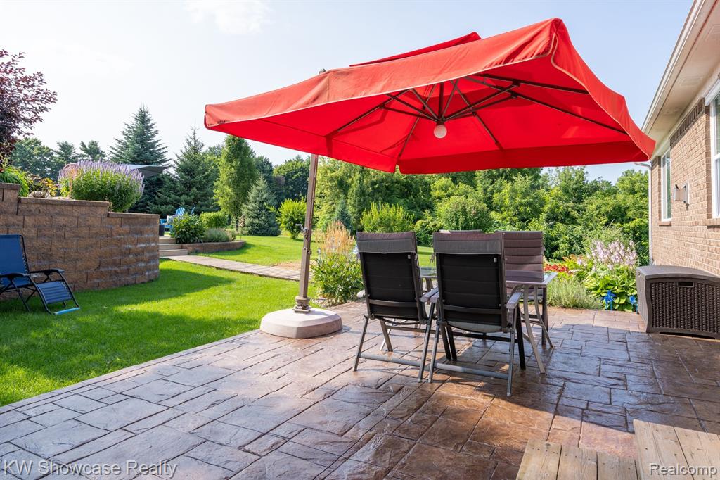 4594 CLIFFORD Road, Brighton, MI 48116 — Photo 38