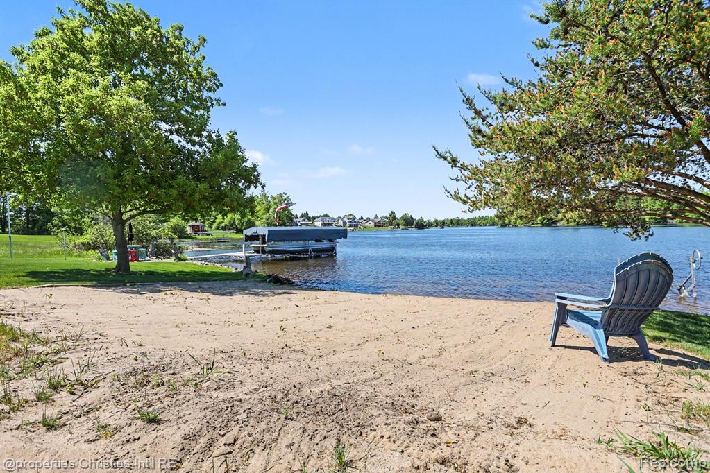 2260 Willow Bay Lane, Gladwin, MI 48624 — Photo 56