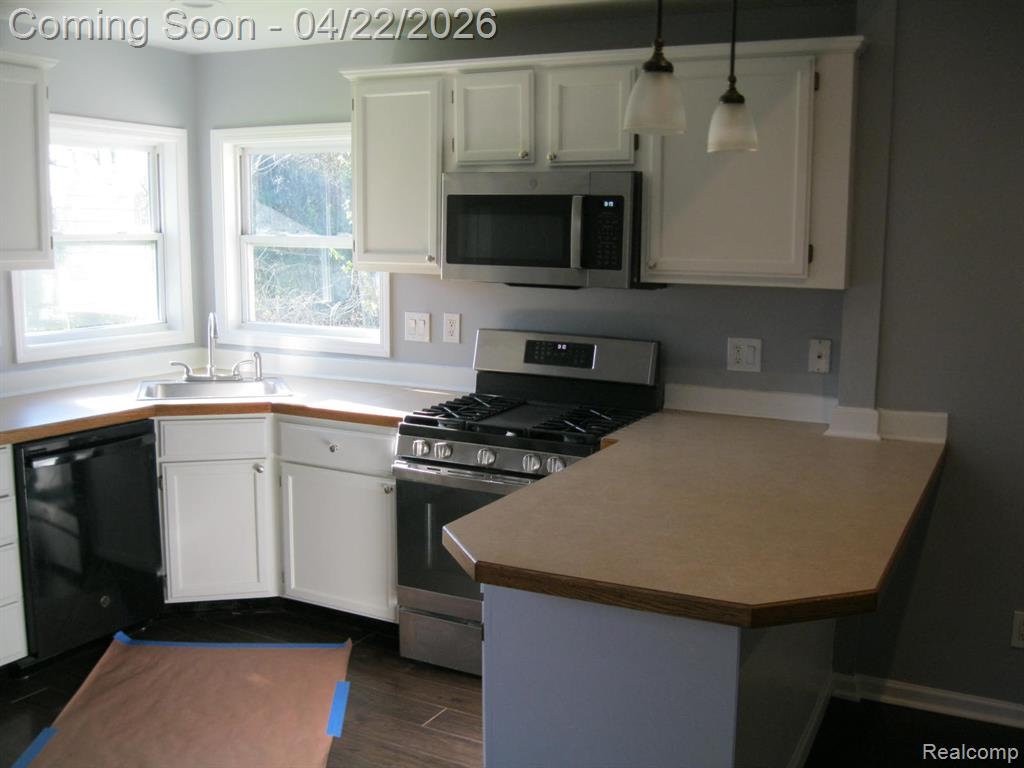 4916 Hillock, Highland, MI 48356 — Photo 12