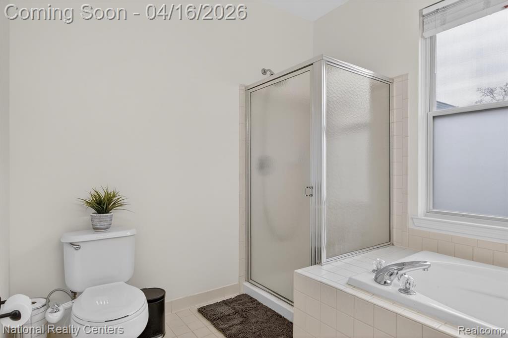 43181 Emerson Way, Novi, MI 48377 — Photo 29