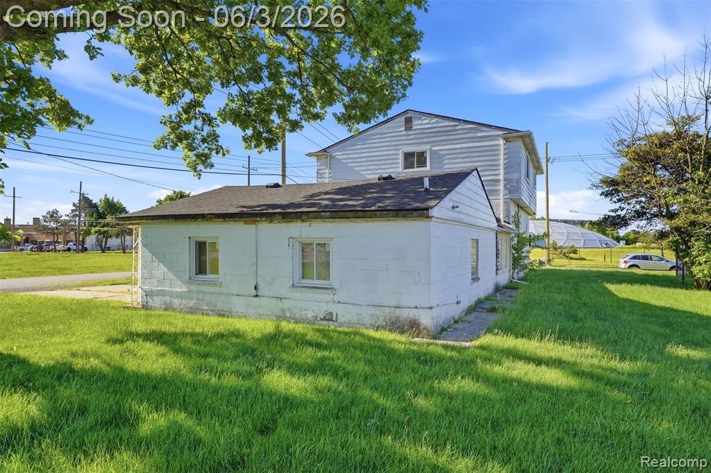 1631 Clara Street, Clinton Twp, MI 48036 — Photo 21