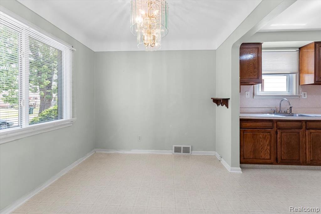 771 Garfield Avenue, Lincoln Park, MI 48146 — Photo 6