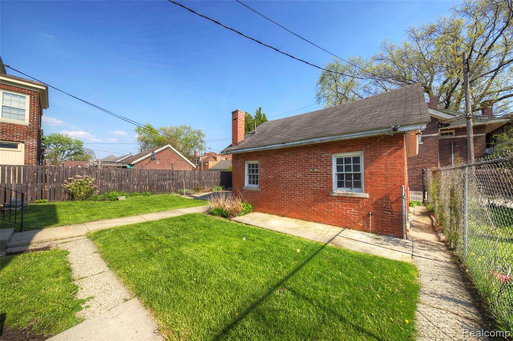 121 Longfellow Street, Detroit, MI 48202 — Photo 74