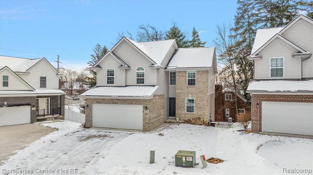 8740 Oak Ridge Trail, Westland, MI — Photo 2