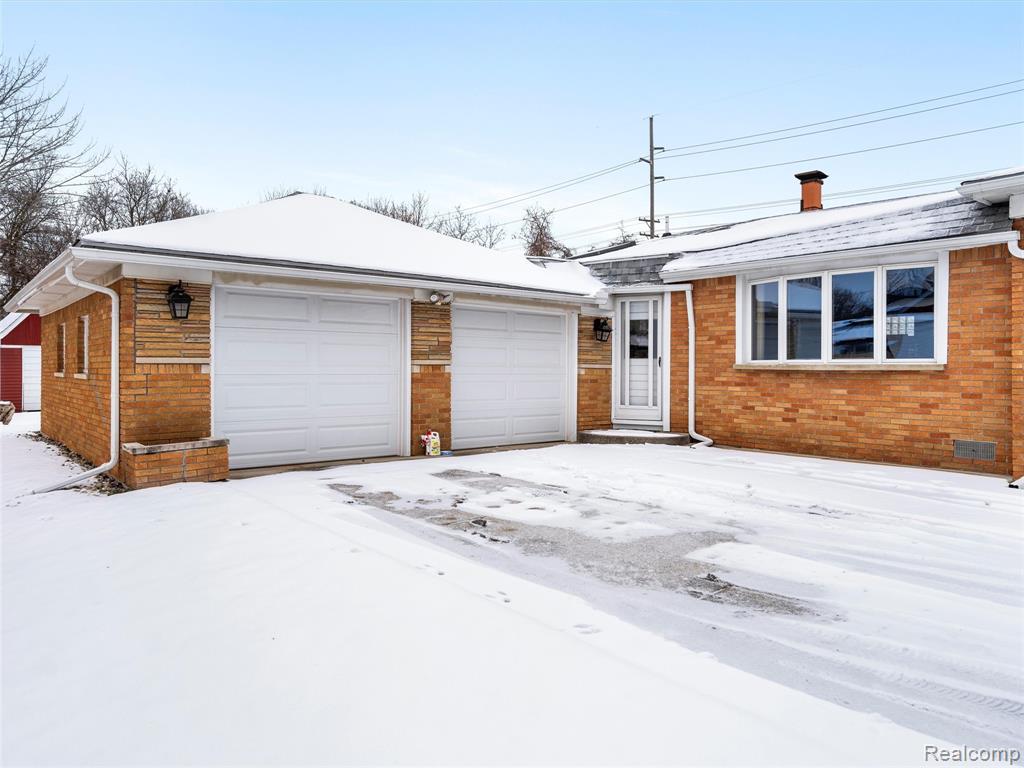 44833 MADDELEIN Street, Clinton Twp, MI 48036 — Photo 4