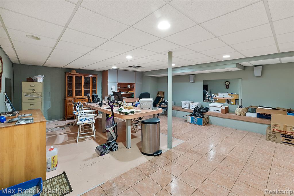 1319 Charrington Road, Bloomfield Hills, MI 48301 — Photo 26