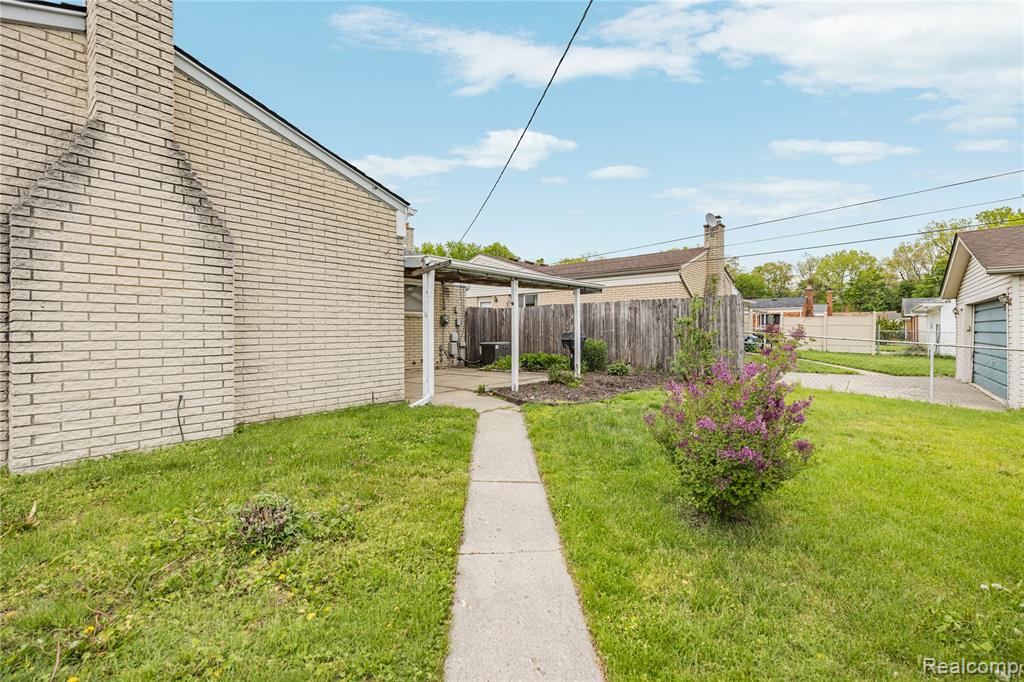 39619 Peters Drive, Canton, MI 48187 — Photo 44