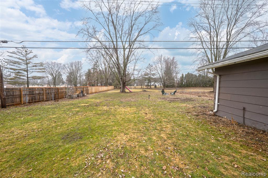 2138 Gratiot Boulevard, Marysville, MI 48040 — Photo 28