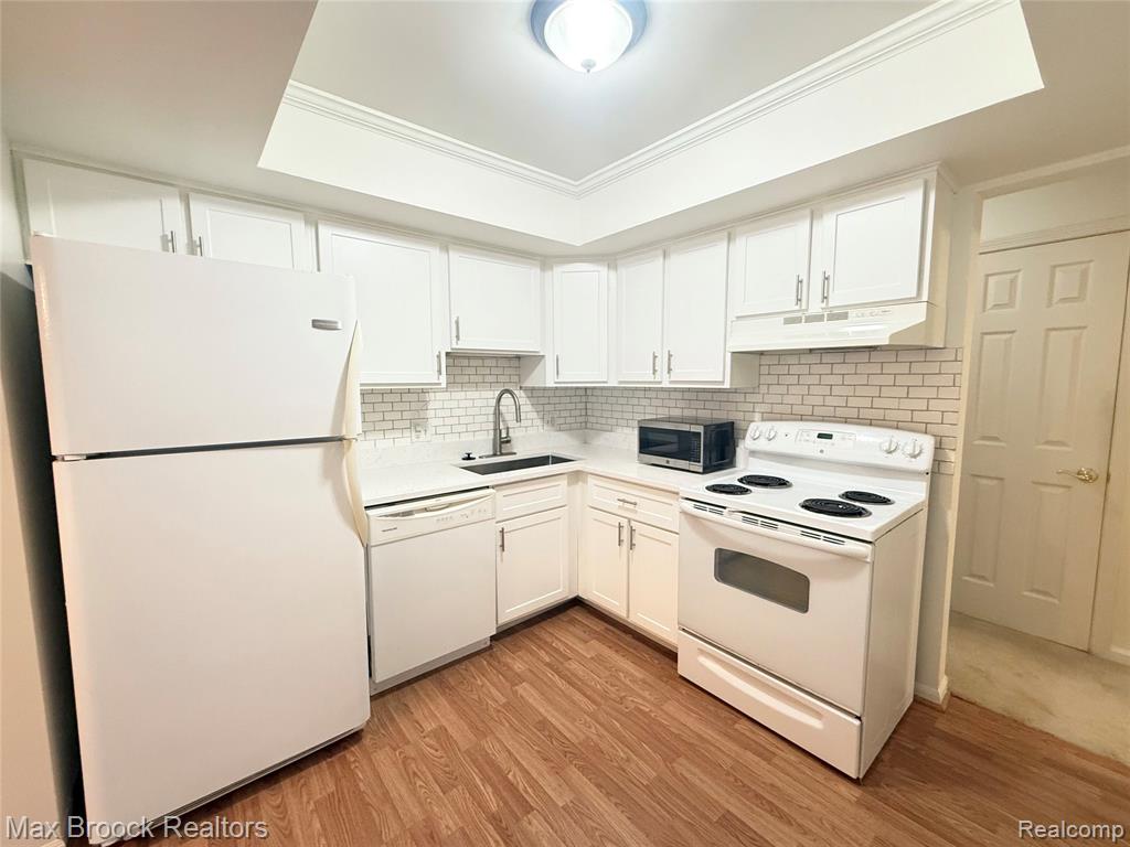 42720 Sheldon Place, Clinton Twp, MI 48038 — Photo 8