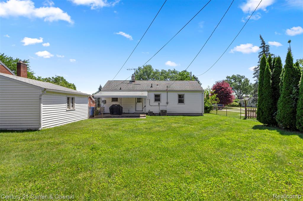 6141 N Gulley Road, Dearborn Heights, MI 48127 — Photo 20
