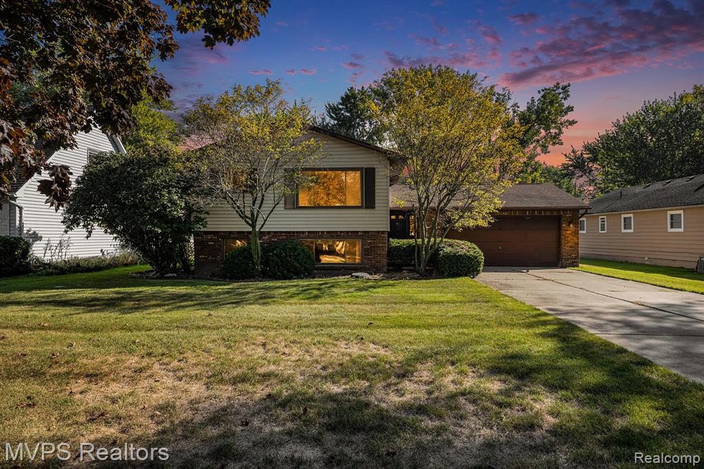 47812 Forbes Drive, New Baltimore, MI 48047 — front exterior