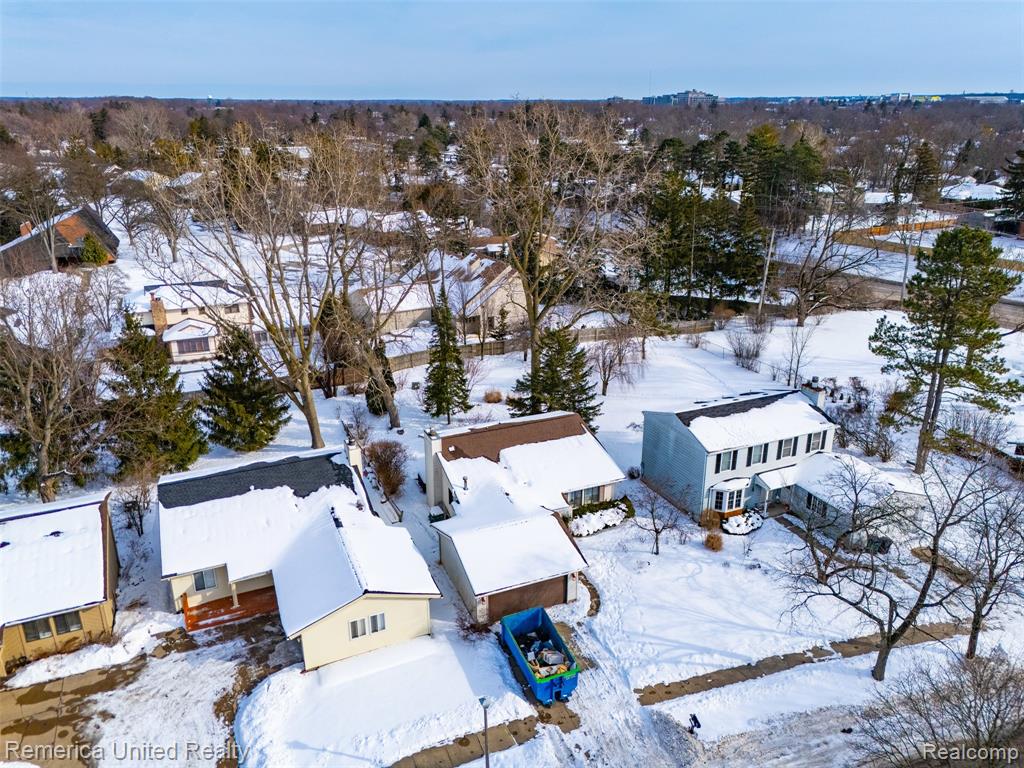 968 Touraine Avenue, East Lansing, MI 48823 — Photo 41