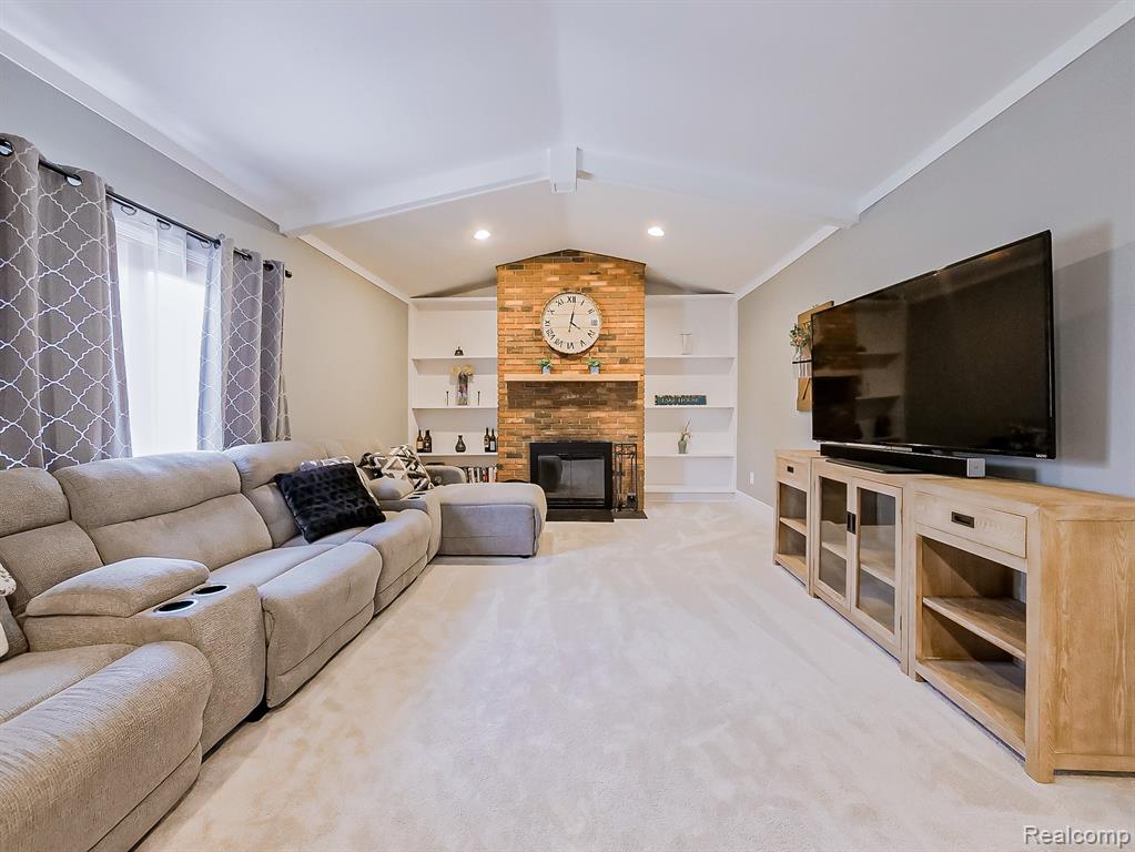 25911 Buckminster Drive, Novi, MI — Photo 2