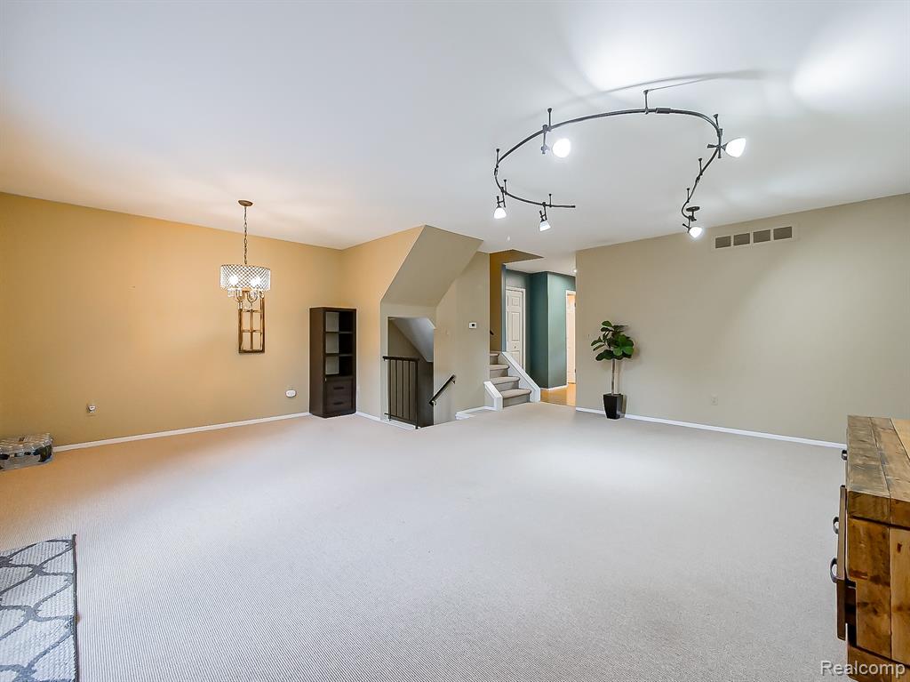 3230 Alpine Drive, Ann Arbor, MI 48108 — Photo 6