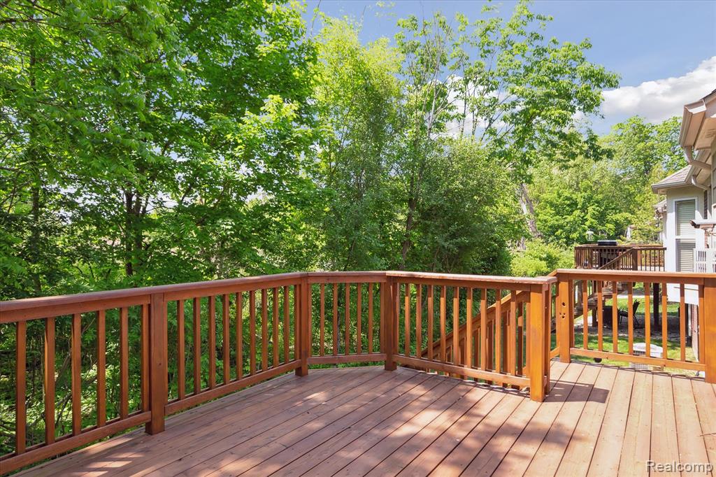 40837 Lenox Park Drive, Novi, MI 48377 — Photo 32